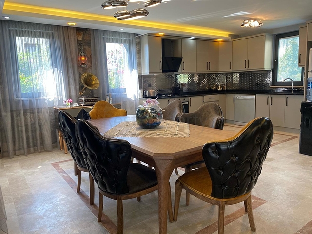 فيلا في منطقة فتحية