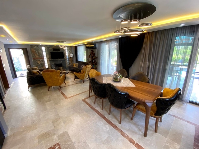 فيلا في منطقة فتحية