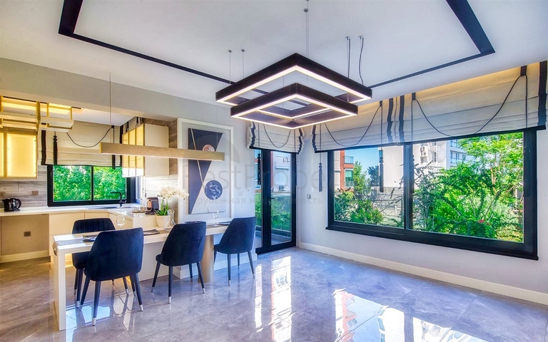 شقة 2 + 1 في منطقة ارابسويو الصغيرة - انطاليا