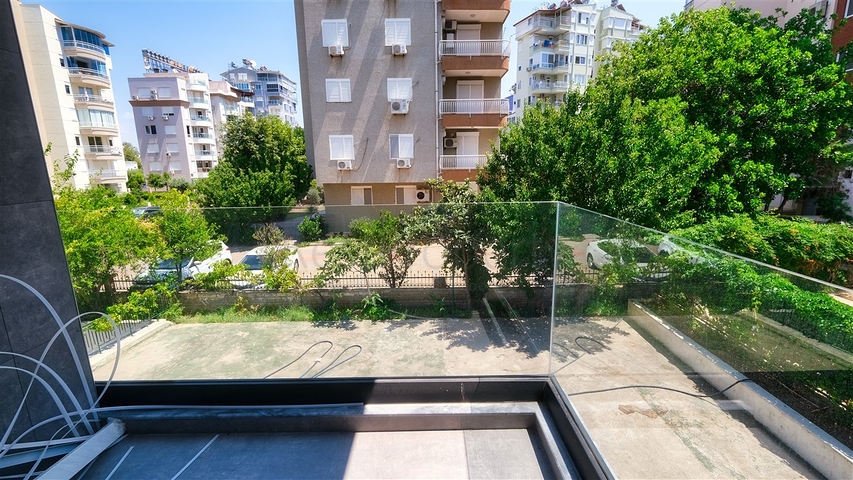 شقة 2 + 1 في منطقة ارابسويو الصغيرة - انطاليا