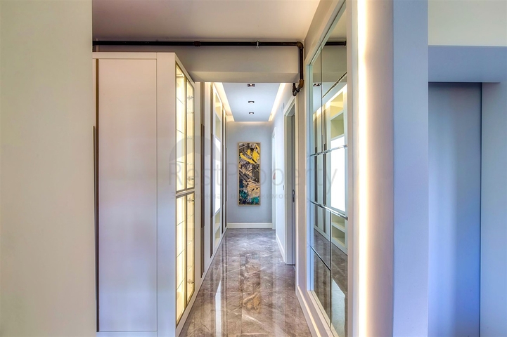 شقة 2 + 1 في منطقة ارابسويو الصغيرة - انطاليا