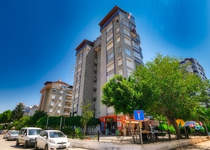 شقة 2 + 1 في منطقة ارابسويو الصغيرة - انطاليا