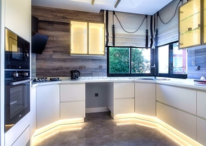 شقة 2 + 1 في منطقة ارابسويو الصغيرة - انطاليا