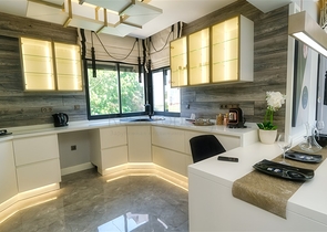 شقة 2 + 1 في منطقة ارابسويو الصغيرة - انطاليا