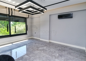 شقة 2 + 1 في منطقة ارابسويو الصغيرة - انطاليا