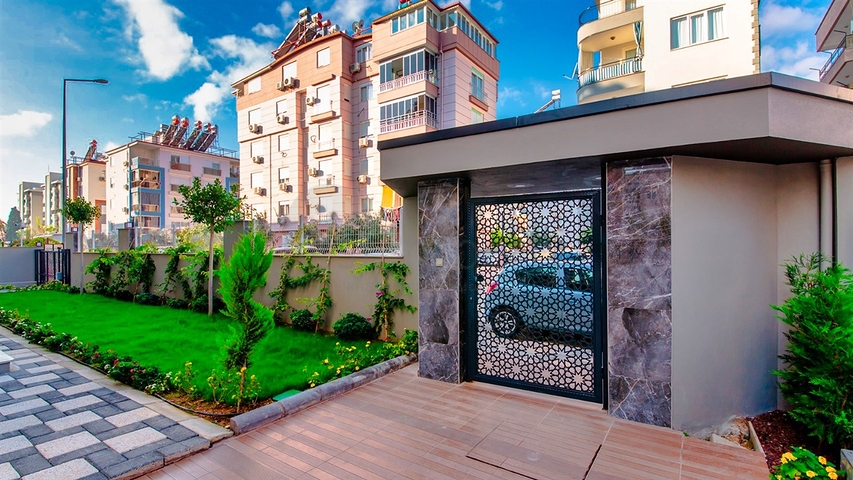 مشروع استثماري في وسط مدينة أنطاليا