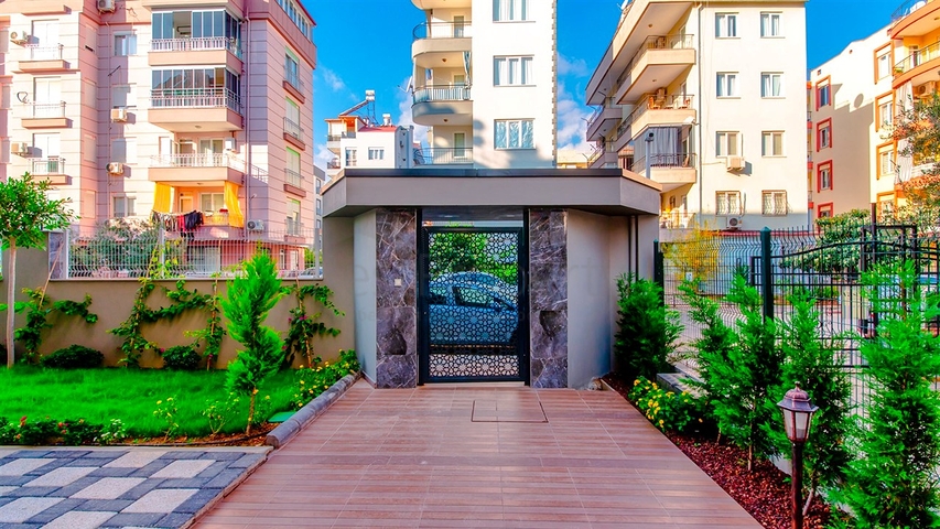 مشروع استثماري في وسط مدينة أنطاليا