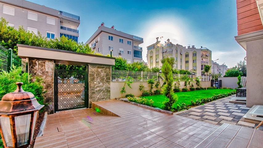 مشروع استثماري في وسط مدينة أنطاليا