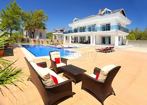 فيلا في أوفاجيك - فتحية