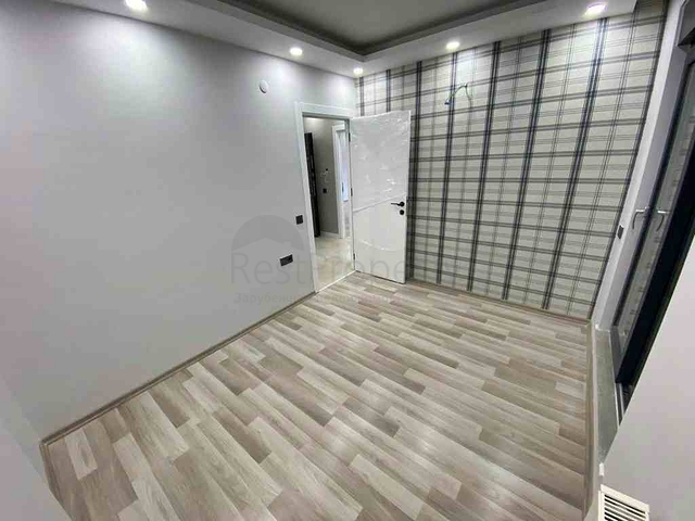 مبنى جديد في وسط مدينة أنطاليا