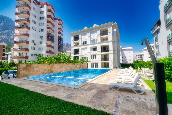 شقة 3 + 1 في منطقة كونيالتي - انطاليا