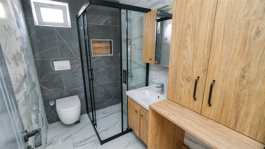 شقق 1 + 1 ، 2 + 1 في منطقة كيزيلاريك - أنطاليا