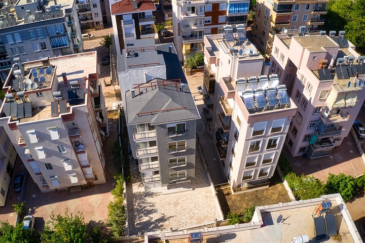 شقق 1 + 1 ، 2 + 1 في منطقة كيزيلاريك - أنطاليا