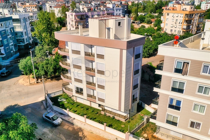 شقق 1 + 1 ، 2 + 1 في منطقة كيزيلاريك - أنطاليا