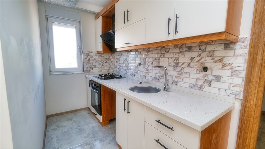 شقق 1 + 1 ، 2 + 1 في منطقة كيزيلاريك - أنطاليا