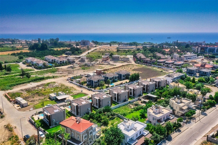 فلل في منطقة تشاميوفا ، كيمير - أنطاليا.