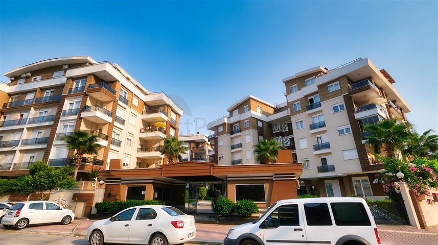 شقة 2 + 1 في منطقة هورما الصغيرة - أنطاليا