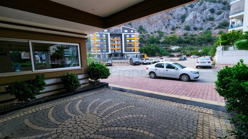 شقة 2 + 1 في منطقة هورما الصغيرة - أنطاليا