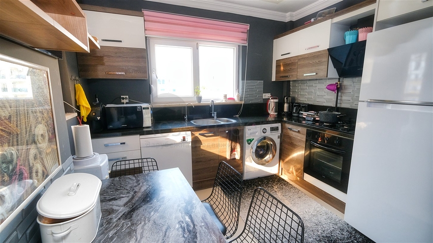 شقة 2 + 1 في منطقة هورما الصغيرة - أنطاليا