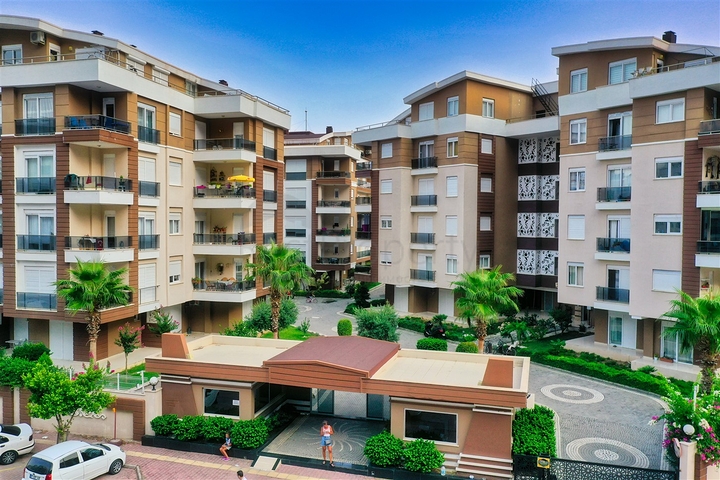 شقة 2 + 1 في منطقة هورما الصغيرة - أنطاليا