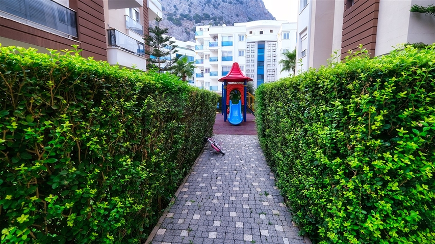 شقة 2 + 1 في منطقة هورما الصغيرة - أنطاليا