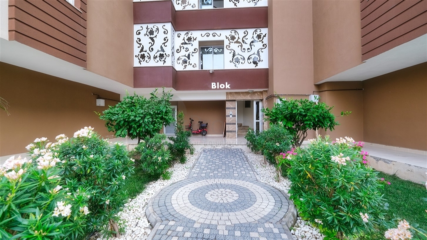 شقة 2 + 1 في منطقة هورما الصغيرة - أنطاليا