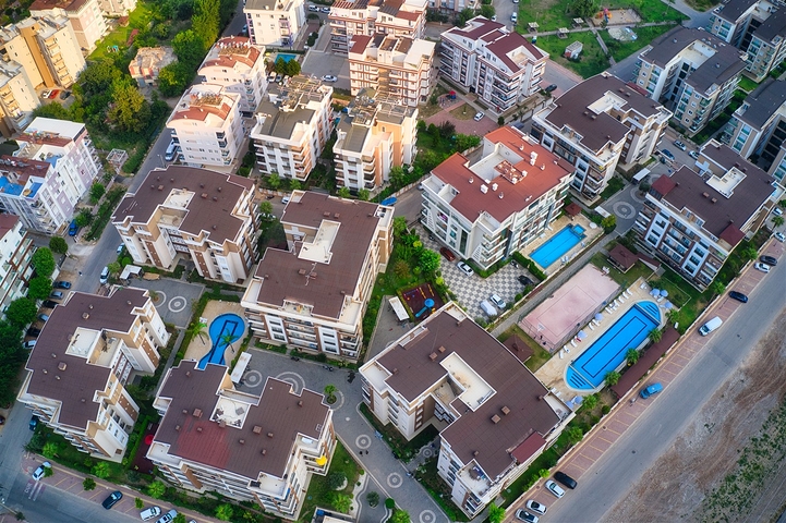 شقة 2 + 1 في منطقة هورما الصغيرة - أنطاليا