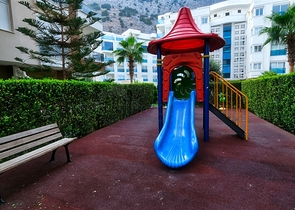 شقة 2 + 1 في منطقة هورما الصغيرة - أنطاليا