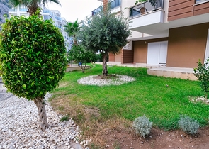 شقة 2 + 1 في منطقة هورما الصغيرة - أنطاليا