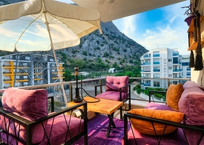 شقة 2 + 1 في منطقة هورما الصغيرة - أنطاليا