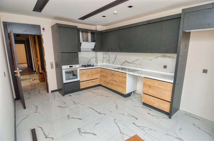 شقق 3 + 1 في منطقة كيبيز - أنطاليا