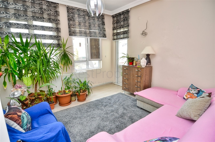 شقة 3 + 1 في منطقة هورما الصغيرة - أنطاليا