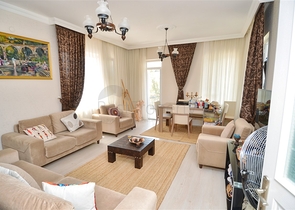 شقة 3 + 1 في منطقة هورما الصغيرة - أنطاليا