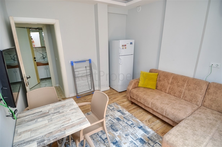 شقة 2 + 1 مع أثاث في منطقة كيبيز