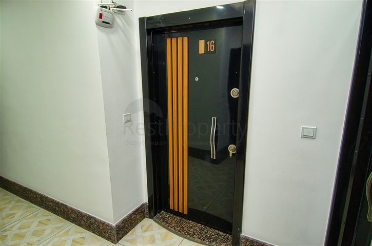 شقة 2 + 1 مع أثاث في منطقة كيبيز