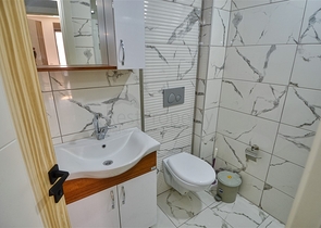 شقة 2 + 1 مع أثاث في منطقة كيبيز