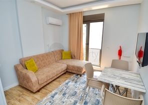 شقة 2 + 1 مع أثاث في منطقة كيبيز