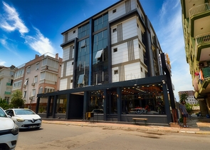 شقة 2 + 1 مع أثاث في منطقة كيبيز