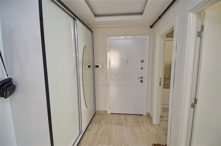 شقة 3 + 1 في منطقة ينيغون الصغيرة بوسط المدينة - أنطاليا