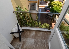 شقة 3 + 1 في منطقة ينيغون الصغيرة بوسط المدينة - أنطاليا