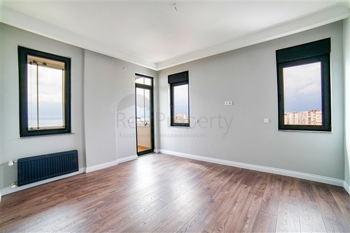 شقة بإطلالة رائعة على البحر في منطقة تشاغلايان الصغيرة - أنطاليا