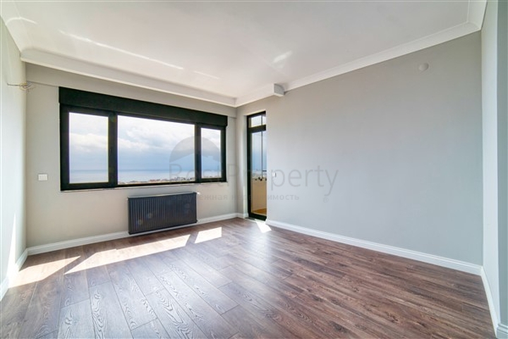 شقة بإطلالة رائعة على البحر في منطقة تشاغلايان الصغيرة - أنطاليا