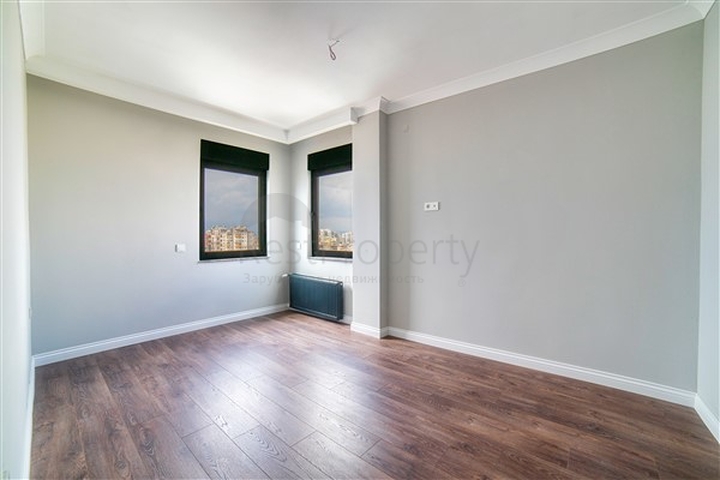 شقة بإطلالة رائعة على البحر في منطقة تشاغلايان الصغيرة - أنطاليا