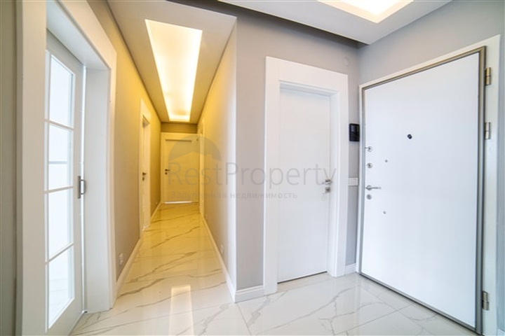 شقة بإطلالة رائعة على البحر في منطقة تشاغلايان الصغيرة - أنطاليا