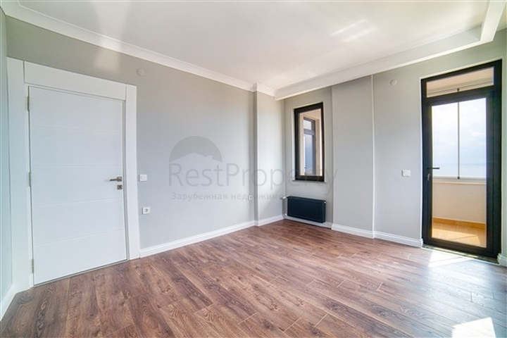 شقة بإطلالة رائعة على البحر في منطقة تشاغلايان الصغيرة - أنطاليا