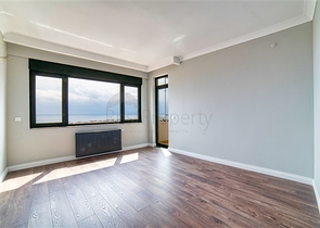 شقة بإطلالة رائعة على البحر في منطقة تشاغلايان الصغيرة - أنطاليا