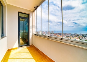 شقة بإطلالة رائعة على البحر في منطقة تشاغلايان الصغيرة - أنطاليا