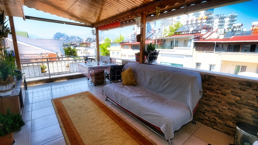 بنتهاوس 3 + 1 في ألتينكوم كونيالتي