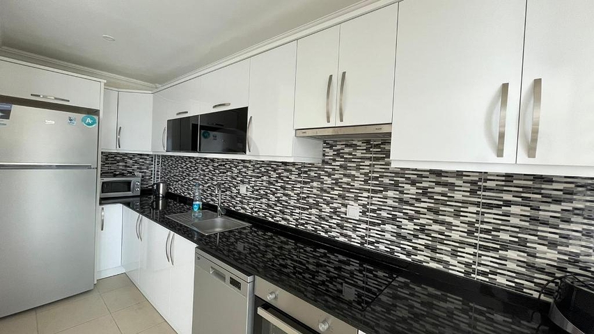 شقق للبيع في فتحية - تصميم 2 غرفة وصالة -ضمن مجمع يضم خدمات .