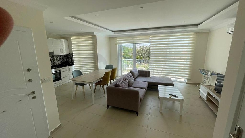 شقق للبيع في فتحية - تصميم 2 غرفة وصالة -ضمن مجمع يضم خدمات .